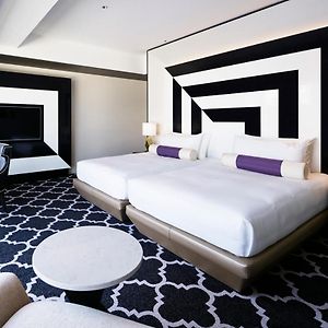 Grand Twin Room